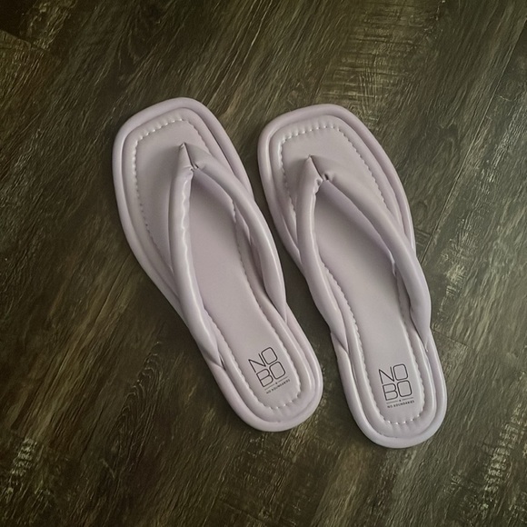No Boundaries Women's Light Purple Sandals - Picture 3 of 4
